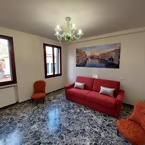 Residenza Donini In 1 Apartment Venice